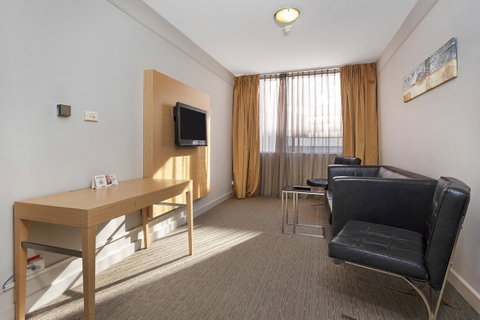 Quality Hotel Ambassador Perth - Accommodation Perth 27