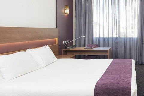 Quality Hotel Ambassador Perth - Accommodation Perth 5