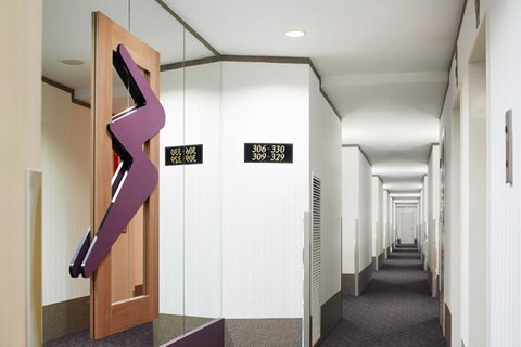 Quality Hotel Ambassador Perth - Accommodation Perth 3