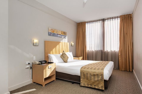 Quality Hotel Ambassador Perth - Accommodation Perth 26