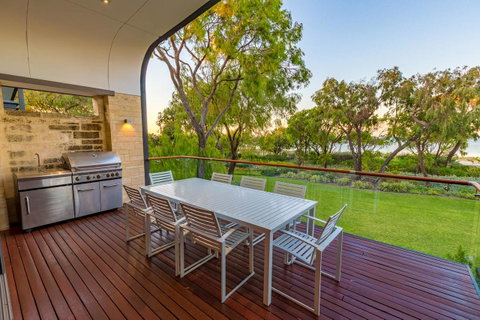 Aqua Resort Busselton - Accommodation Perth 3