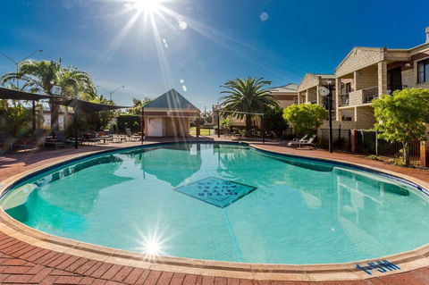 Country Comfort Perth - Perth Resorts 38