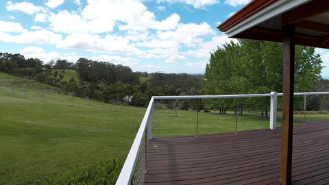 Karri Mia Chalets And Studios - Perth Resorts 15