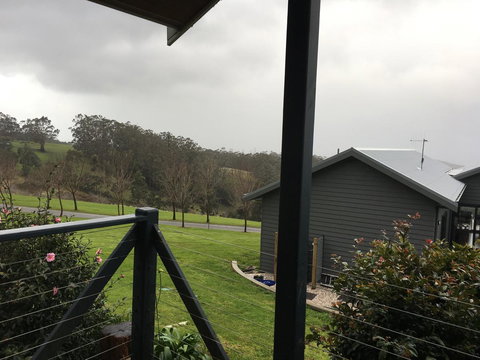 Karri Mia Chalets And Studios - Perth Resorts 2