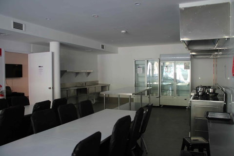 Quokka Backpackers Hostel Perth - Note - Valid Passport Required To Check In - Accommodation Perth 14