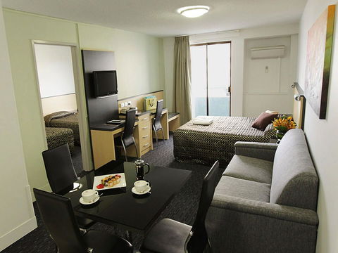 Comfort Inn & Suites Goodearth Perth - Accommodation Perth 1