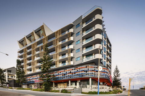 Ramada By Wyndham VetroBlu Scarborough Beach - Perth Resorts 3