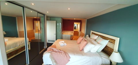 Ocean View-breath Taking Views, Amazing Facilities - Accommodation Perth 5
