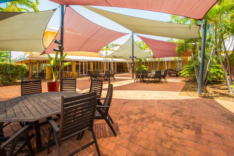 The Continental Hotel - Accommodation Perth 24