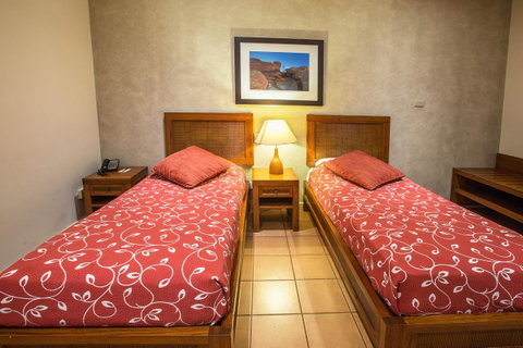 The Continental Hotel - Accommodation Perth 38