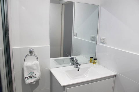 Morisset Serviced Apartments - Accommodation Perth 9