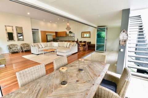 East On Byron - Accommodation Perth 14