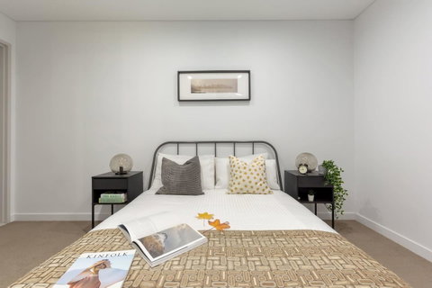 Inner City Stylish Apt Walk To Green Square - Accommodation Perth 13
