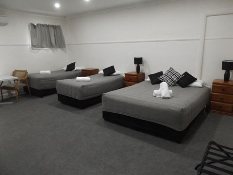 Ben Chifley Motor Inn - Accommodation Perth 1