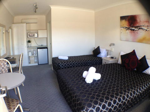 Ben Chifley Motor Inn - Accommodation Perth 29