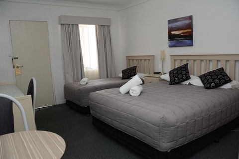 Ben Chifley Motor Inn - Accommodation Perth 14