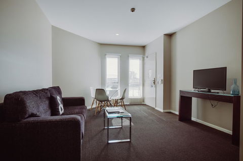 Crossroads Hotel - Accommodation Perth 9