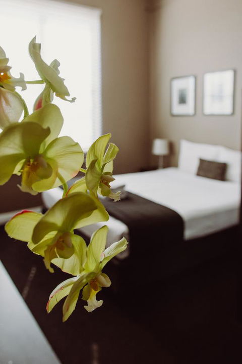 Crossroads Hotel - Accommodation Perth 11