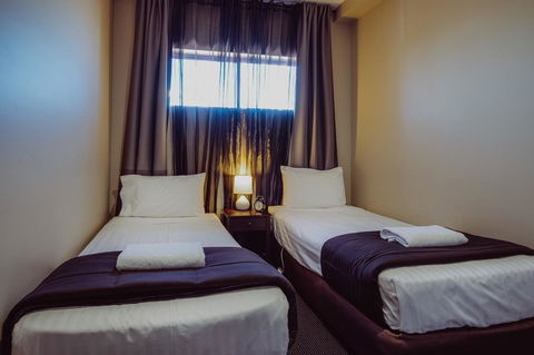 Crossroads Hotel - Accommodation Perth 8
