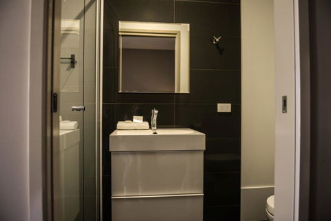 Crossroads Hotel - Accommodation Perth 22