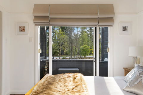 Romanz In The Valley (Luxury B&B) - Perth Resorts 6