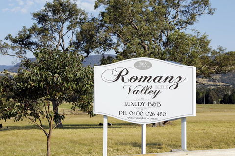 Romanz In The Valley (Luxury B&B) - Perth Resorts 33