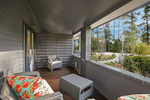 Romanz In The Valley (Luxury B&B) - Perth Resorts 10