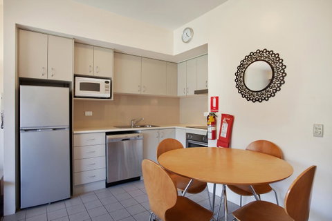 Lantern 1 Bedroom Balcony With Panoramic View - Accommodation Perth 31