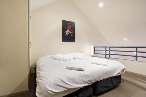 Lantern 1 Bedroom Balcony With Panoramic View - Accommodation Perth 34