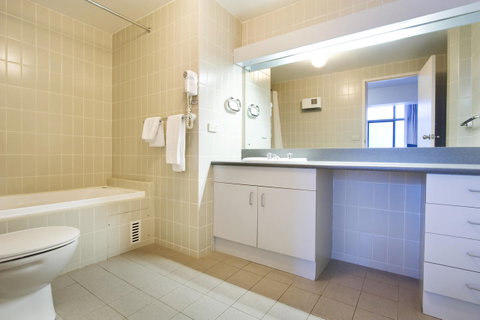 Lantern 1 Bedroom Balcony With Panoramic View - Accommodation Perth 12