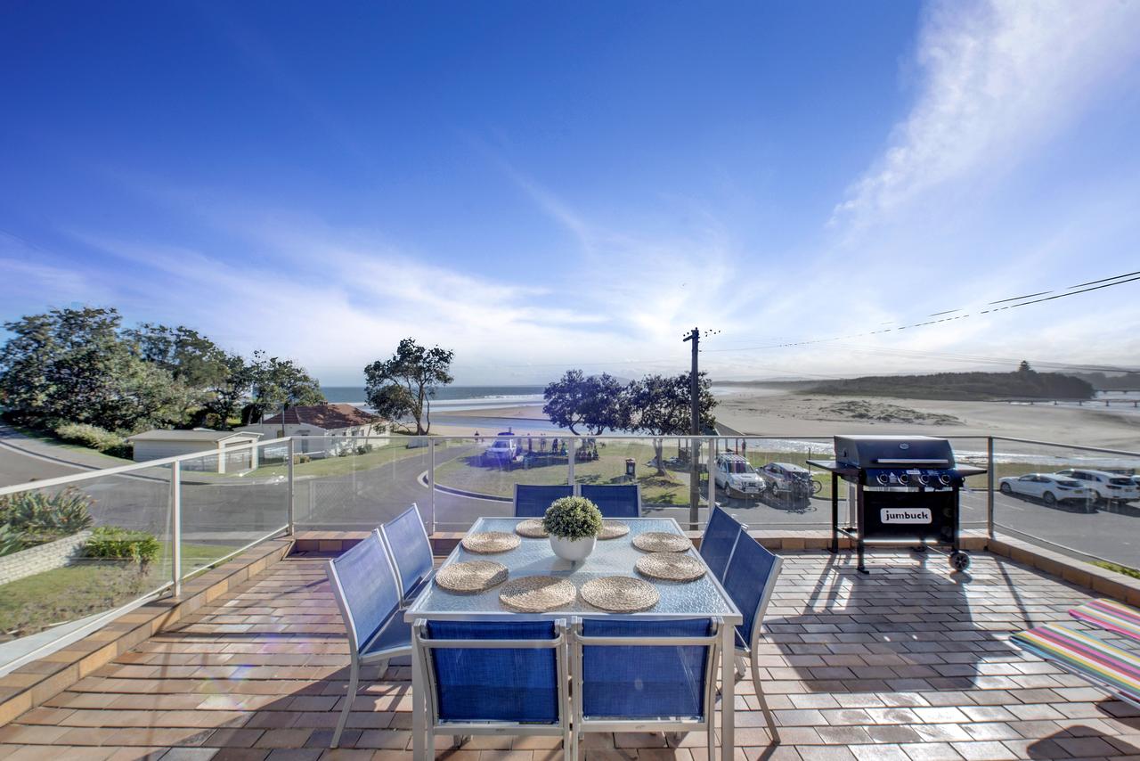 Vacation Home Blueys Beach NSW Accommodation Perth