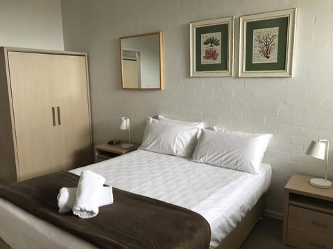 Mariner Bay Apartments - Accommodation Perth 32