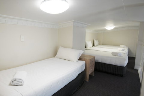 Banjo Paterson Inn - Accommodation Perth 27