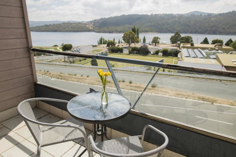 Banjo Paterson Inn - Accommodation Perth 3