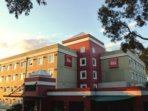 Ibis Thornleigh - Accommodation Perth 9