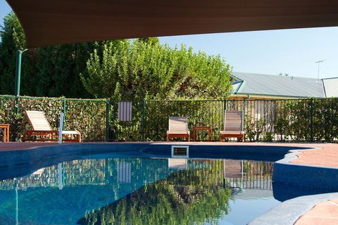 Potters Apartments - Accommodation Perth 2