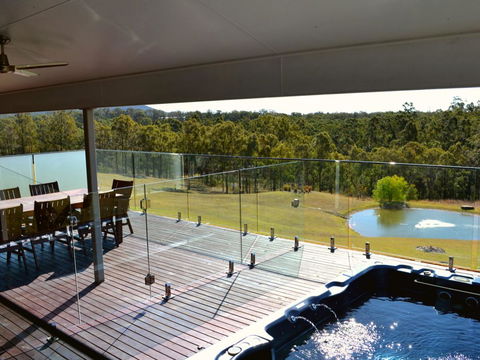 Wine Country Villas - Accommodation Perth 11