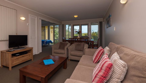 Hastings Cove Holiday Apartments - Accommodation Perth 0