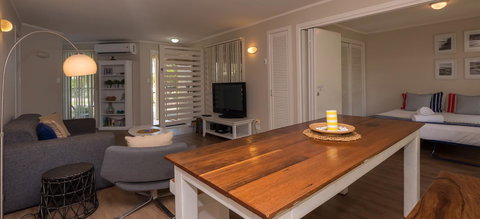 Hastings Cove Holiday Apartments - Accommodation Perth 12