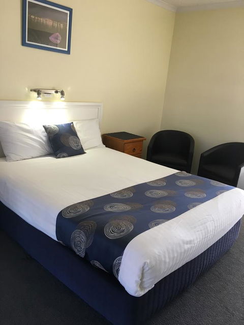 Pelican Motor Inn - Accommodation Perth 18