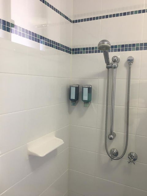 Pelican Motor Inn - Accommodation Perth 12