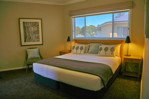 Hunter Oasis - Perth Resorts 28