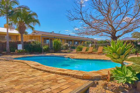 Hunter Oasis - Perth Resorts 19
