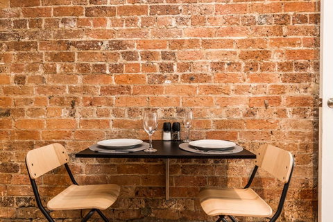 Chippendale Â· Quaint 1880â€™s Sydney Chippendale Terrace House - Accommodation Perth 11