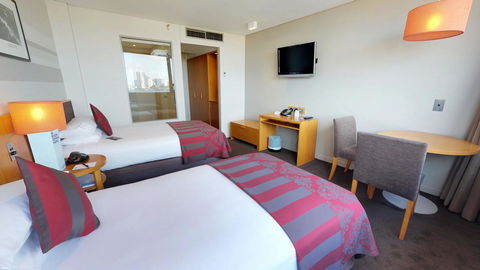 View Sydney - Perth Resorts 17