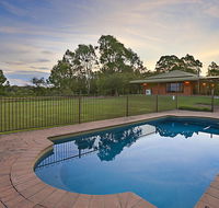 Ironstone Estate Lovedale - Accommodation Perth