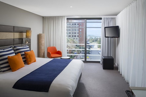 Novotel Newcastle Beach - Accommodation Perth 13
