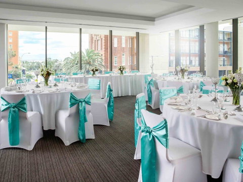 Novotel Newcastle Beach - Accommodation Perth 41