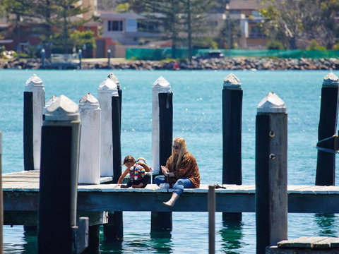 Oxley 8 At Tuncurry - Accommodation Perth 4