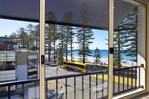 Manly Paradise Motel & Apartments - Accommodation Perth 4